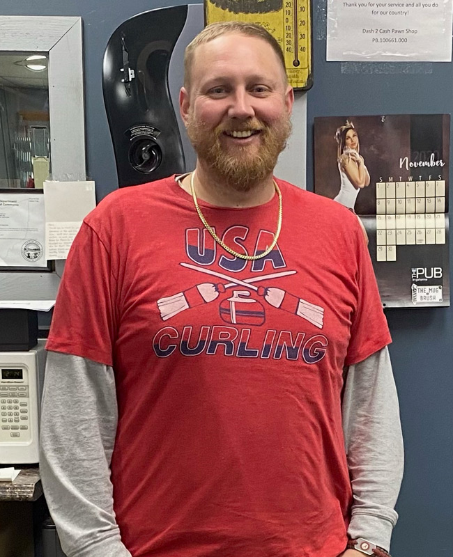 Dash 2 Cash Pawn Shop manager